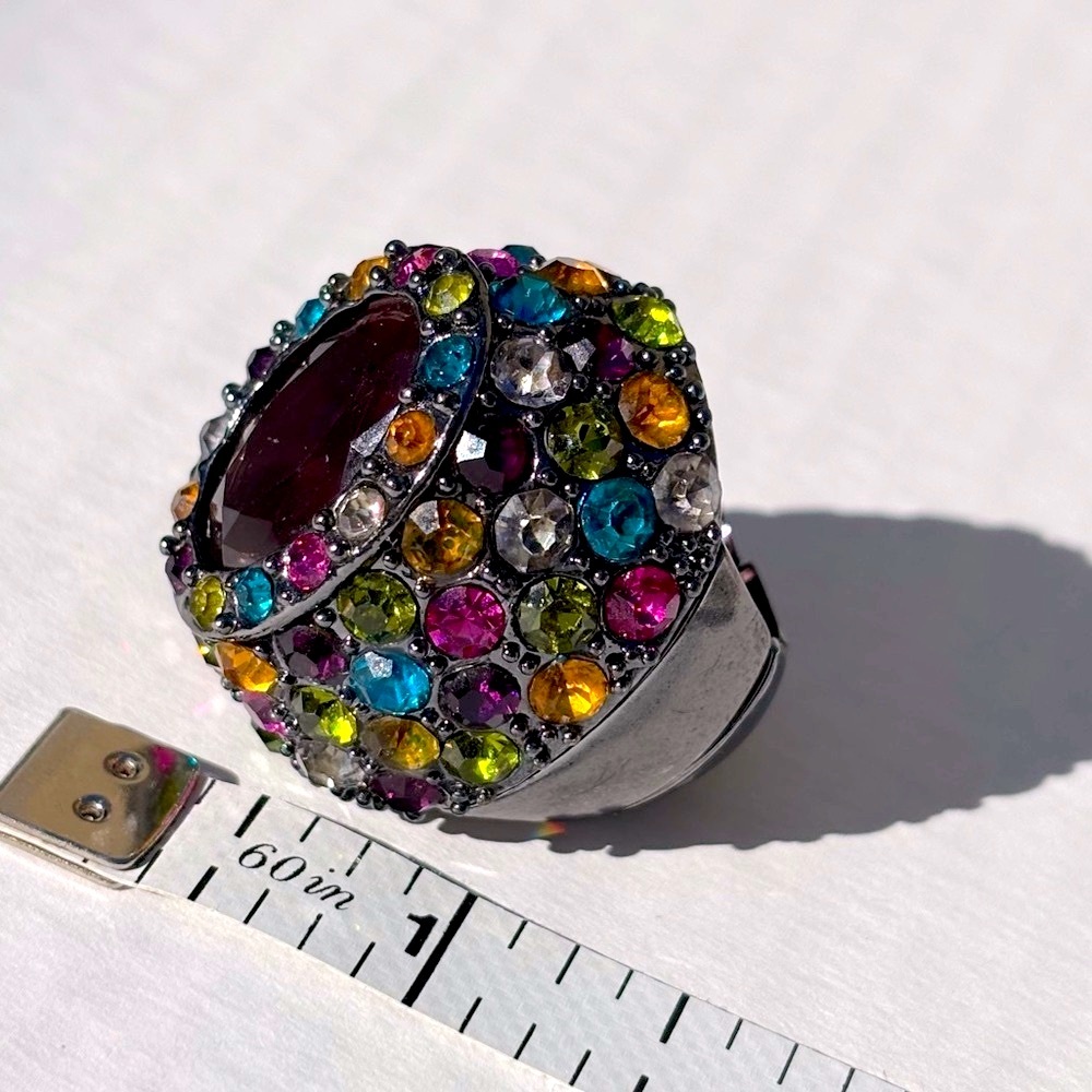 Glamour Cocktail Ring - Picture 7 of 10